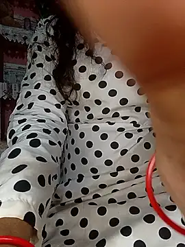 Snapshot of Sexy_Riya_Bhabhi chatting on December 18, 7:13 am Sexy Riya Bhabhi online show from December 18, 7:13 am