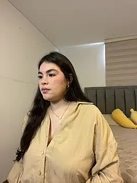 Isabella LaRue online show from January 15, 7:17 pm