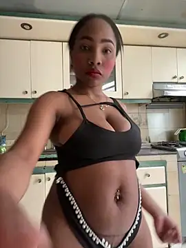 karlota diva online show from March 18, 7:15 pm