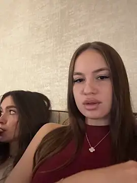 MayaGlow online show from October 21, 5:51 am