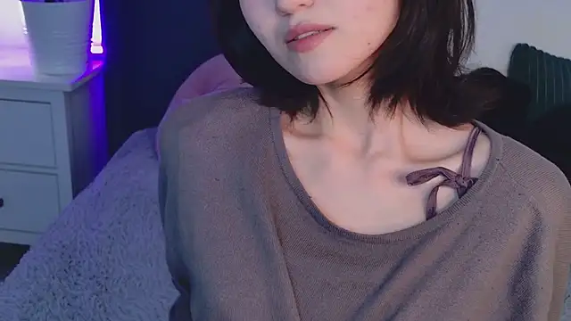 Snapshot of GentleMusee chatting on March 3, 7:04 am GentleMusee online show from March 3, 7:04 am