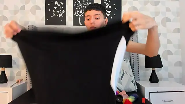 amely santana online show from November 25, 7:36 pm