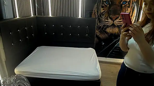 SweetBriana online show from October 22, 11:53 am