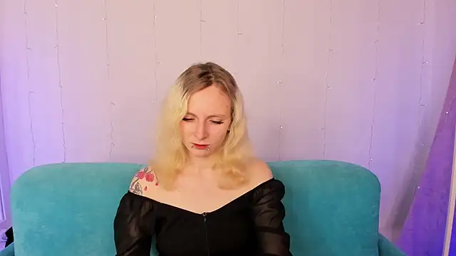 LikiLips online show from November 6, 1:09 am