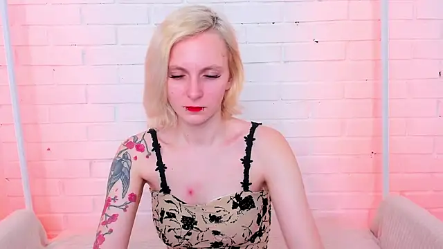 LikiLips online show from February 18, 1:14 am