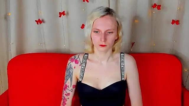 LikiLips online show from March 25, 1:28 am