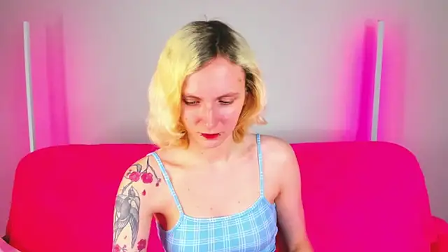 LikiLips online show from May 25, 1:05 am