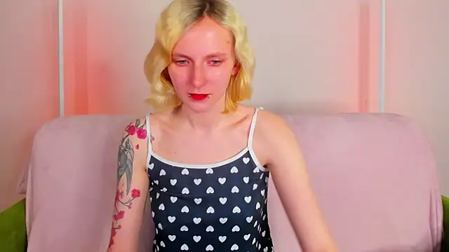 LikiLips online show from May 16, 1:15 am