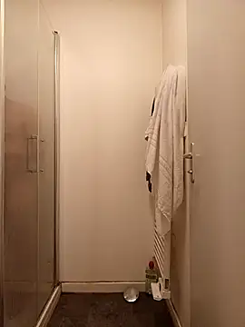 Snapshot of _Gabriela_5Live chatting on October 30, 7:44 pm  Gabriela 5Live online show from October 30, 7:44 pm