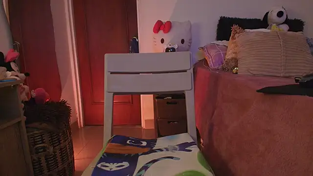 Rosee smith  online show from November 29, 2:34 am