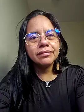 Miss  kendra  online show from November 20, 11:55 am