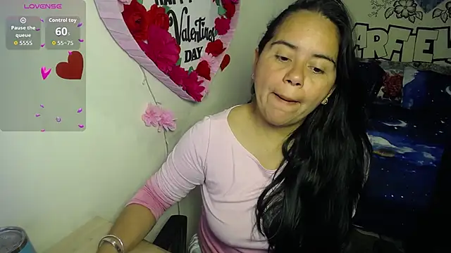 Miss  kendra  online show from March 9, 11:25 am