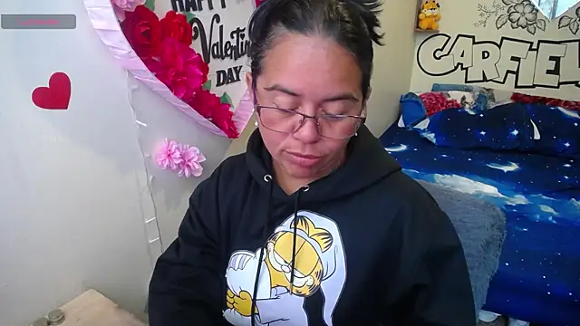 Miss  kendra  online show from May 5, 2:42 pm