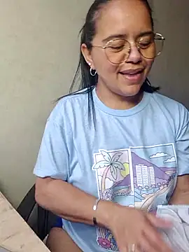 Miss  kendra  online show from November 9, 2:54 pm