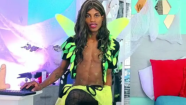 Darkcandyboy online show from October 31, 12:46 pm