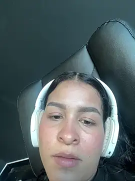 Snapshot of Soybaby_han chatting on October 30, 3:53 pm Soybaby han online show from October 30, 3:53 pm