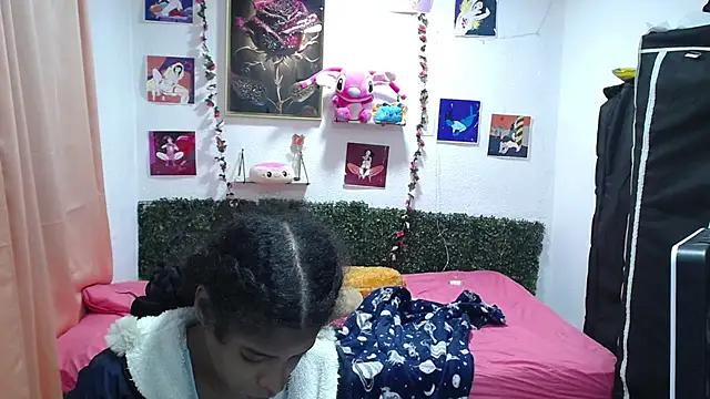 thianahorny online show from April 29, 1:59 pm