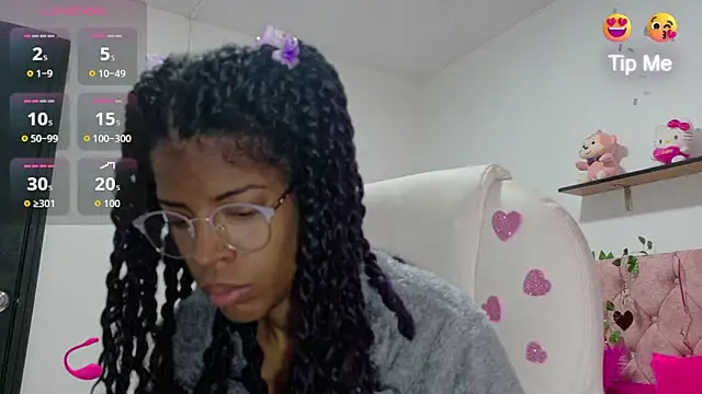 thianahorny online show from March 9, 12:52 pm