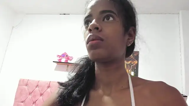 thianahorny online show from November 17, 9:35 am