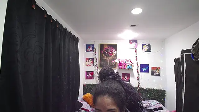 thianahorny online show from April 13, 12:31 pm