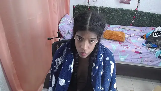 thianahorny online show from June 10, 3:24 pm