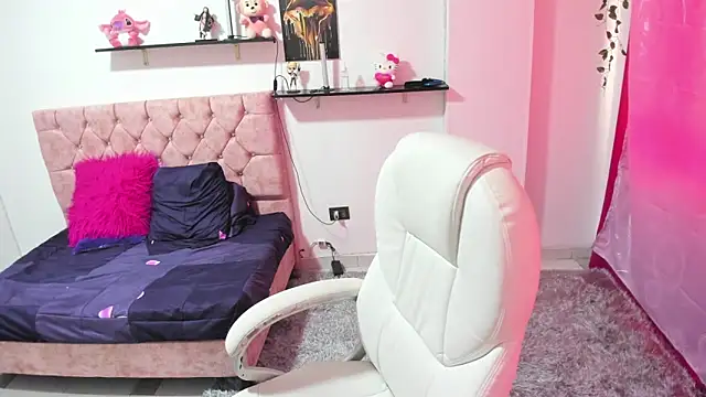 thianahorny online show from November 13, 12:31 pm