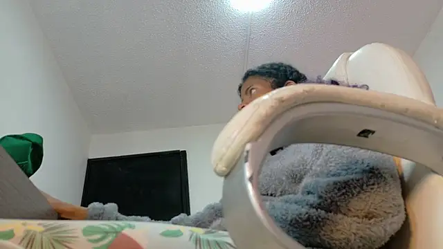 thianahorny online show from March 24, 12:27 pm