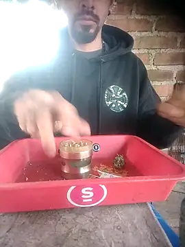 Juicydick420-xxx online show from November 2, 2:00 pm