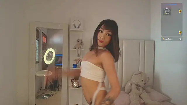 KIMMIE 01 online show from February 20, 6:43 pm