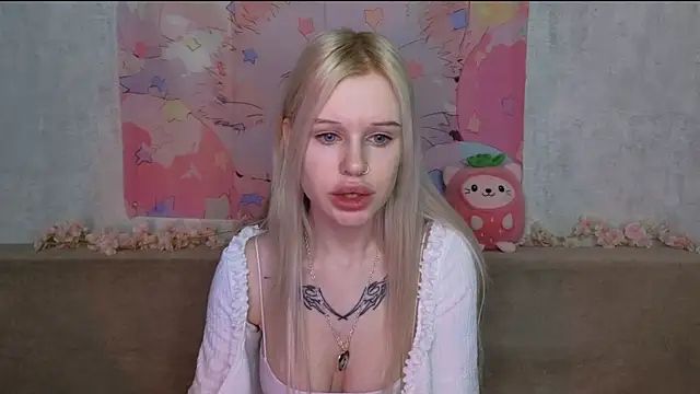 Snapshot of HoneyGold_ chatting on January 12, 4:30 am HoneyGold online show from January 12, 4:30 am