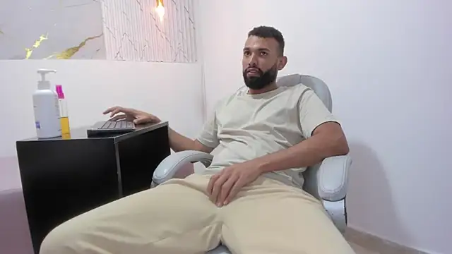 onlymen2025 online show from November 25, 7:36 pm