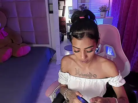 Snapshot of KarlaSlutSkinny__ chatting on March 3, 8:16 pm KarlaSlutSkinny online show from March 3, 8:16 pm