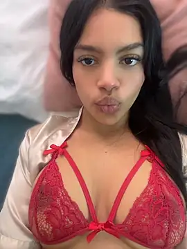 MeganHillss online show from June 10, 8:32 pm