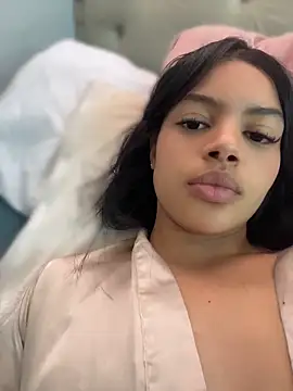 MeganHillss online show from June 11, 8:28 pm