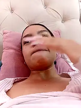 MeganHillss online show from December 5, 5:22 pm