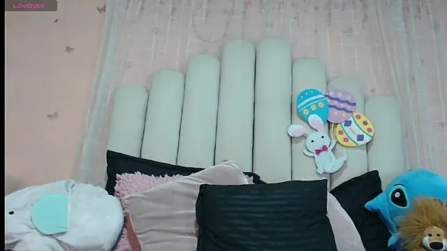 SweetRenata  online show from February 12, 11:32 am