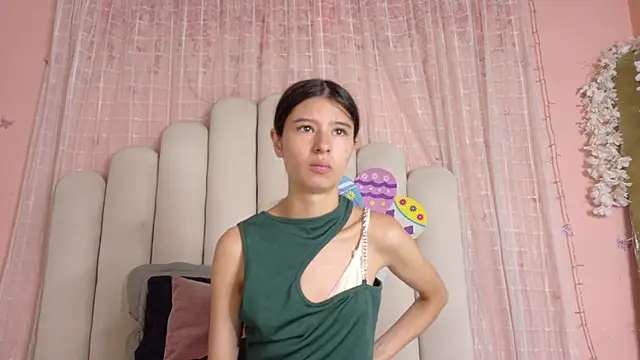 SweetRenata  online show from April 17, 12:41 pm