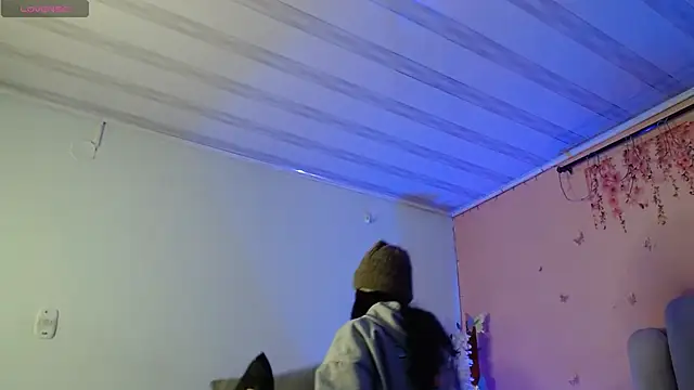 SweetRenata  online show from October 22, 11:20 am