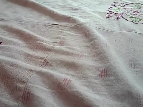 vickymtrb online show from October 14, 4:57 am