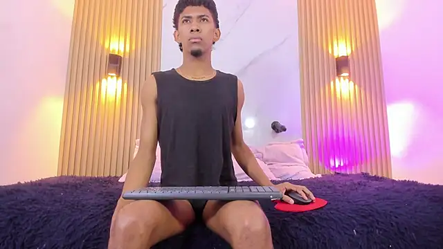 Ethan thouse online show from October 15, 7:22 pm