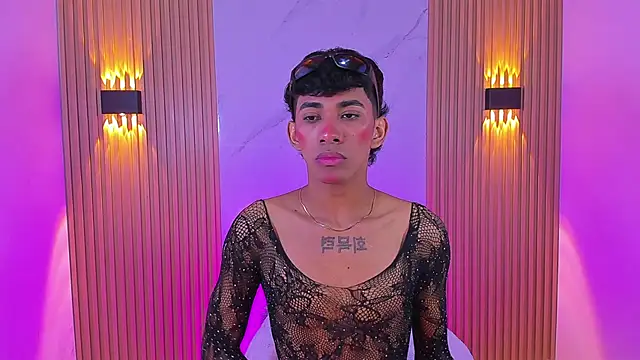 Ethan thouse online show from November 20, 8:09 pm