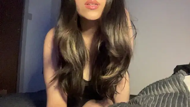 Snapshot of Bri_Starr chatting on October 19, 3:20 am Bri Starr online show from October 19, 3:20 am