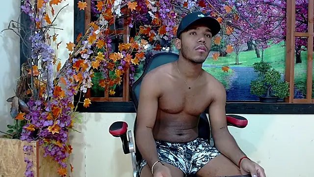 Yeinner  online show from October 16, 7:22 pm