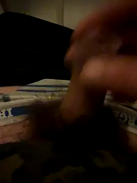 Snapshot of Theanimals chatting on November 4, 10:35 pm Theanimals online show from November 4, 10:35 pm