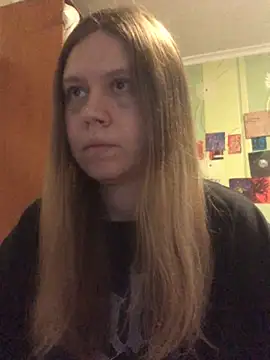 LunaVirelle online show from November 1, 2:33 pm