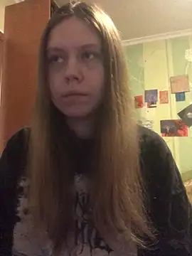 LunaVirelle online show from February 8, 3:21 pm