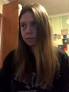 Snapshot of LunaVirelle chatting on October 16, 4:15 pm LunaVirelle online show from October 16, 4:15 pm