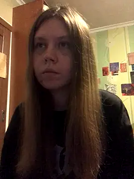 LunaVirelle online show from November 27, 9:15 pm