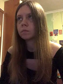 LunaVirelle online show from November 23, 4:50 pm