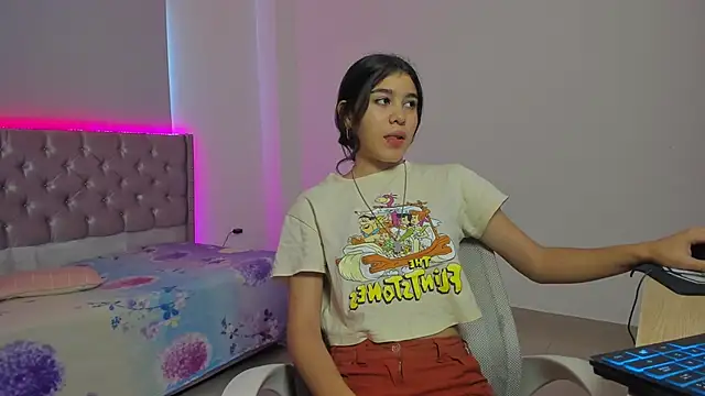 beiby glow online show from October 22, 3:00 pm